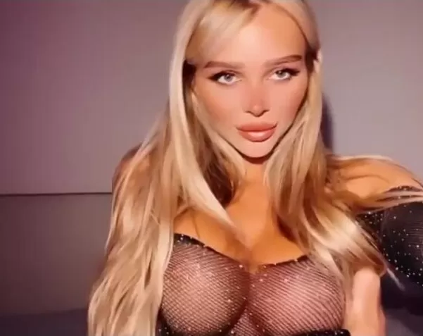 Angelika Grays porno video. Смотреть Анжелика Грейс порно бесплатно онлайн.