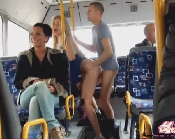 В автобусе порно, секс в автобусе смотреть онлайн