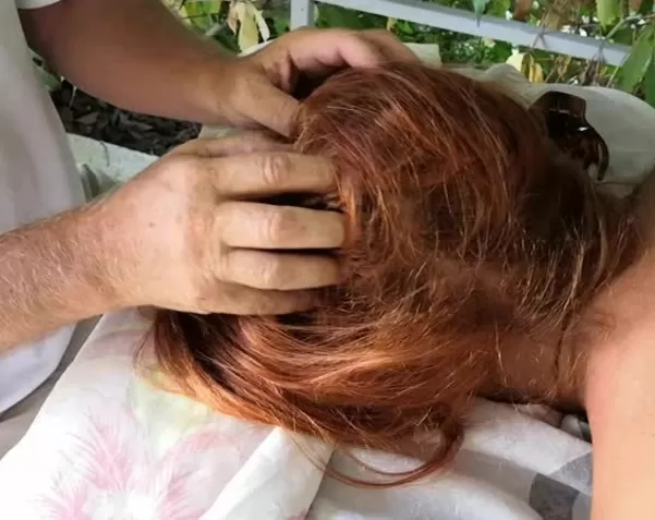 Две девушки делают массаж порно видео из поиска