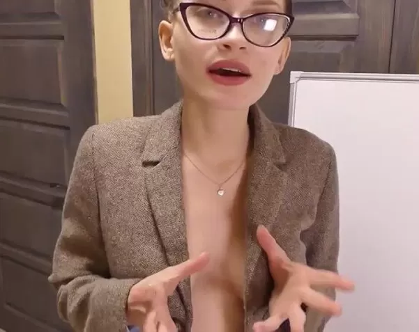 Русские целки: секс с девственницами и эротика [новые видео]