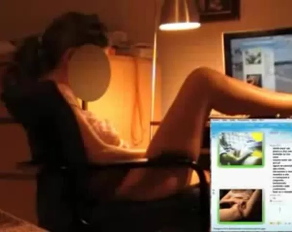 Порно взаимно дрочить по скайпу записи русское: видео на Подсмотр